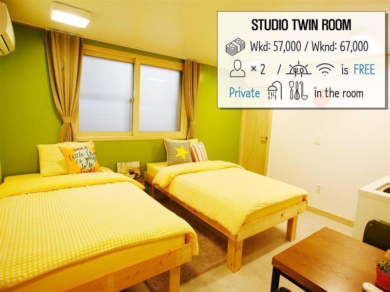 Lee & No Guesthouse Hongdae Seul Esterno foto